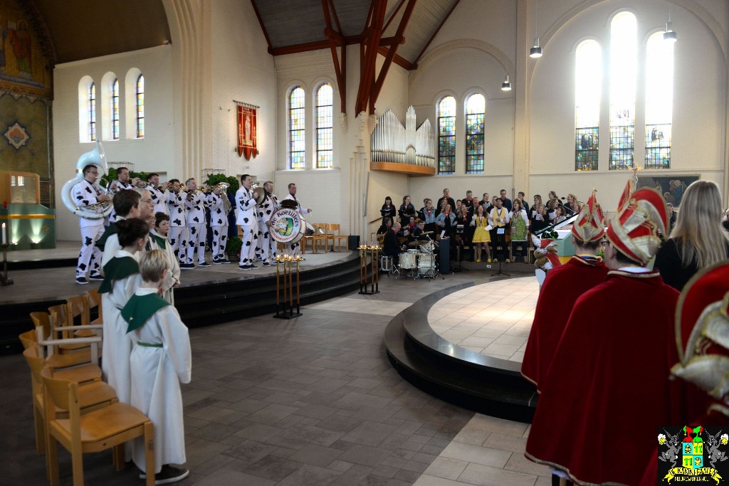 ../Images/Carnavalsmis 44 jaar Boerenbruiloft 017.jpg